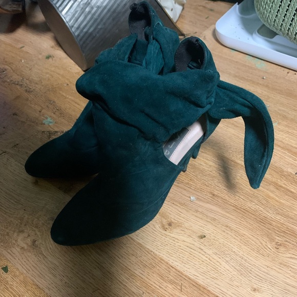 SJP Sarah Jessica Parker heels - Picture 3 of 4